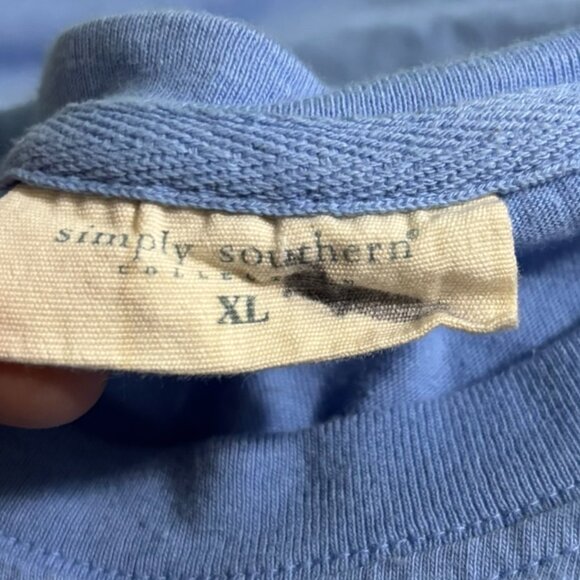 Simply Southern XL “Chin Up Buttercup” Long Sleeve Graphic Shirt – Blue - Picture 6 of 6